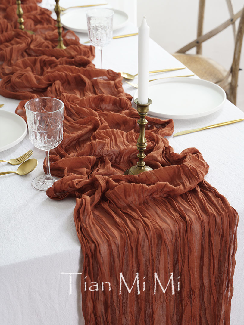 Semi-Sheer Gauze Table Runner  - Christmas Table Runner 评论和价格